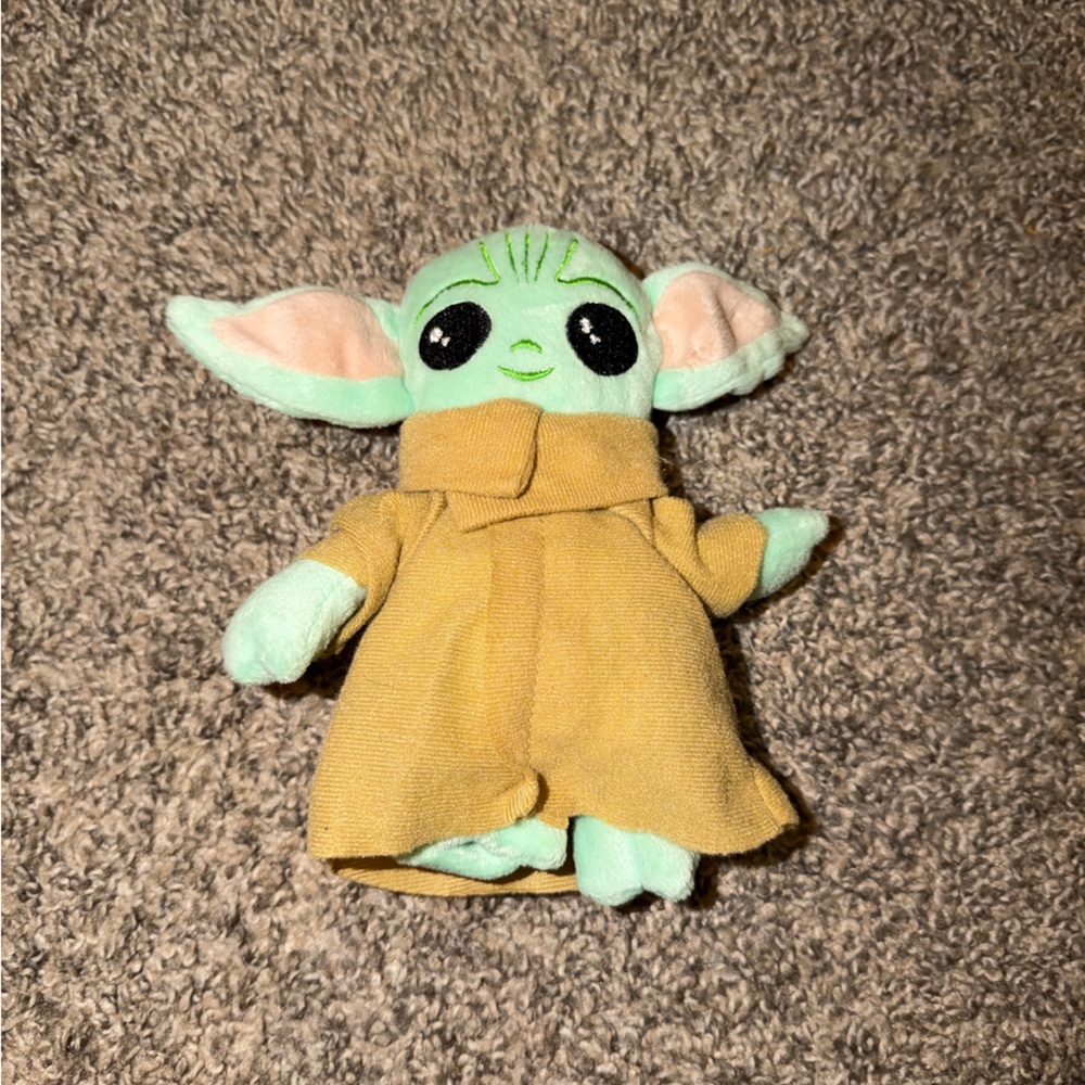 Star Wars Baby Yoda Plush Toy